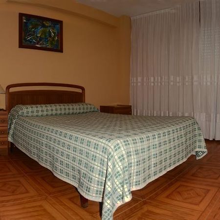 Hostal Baviera Pesués 외부 사진