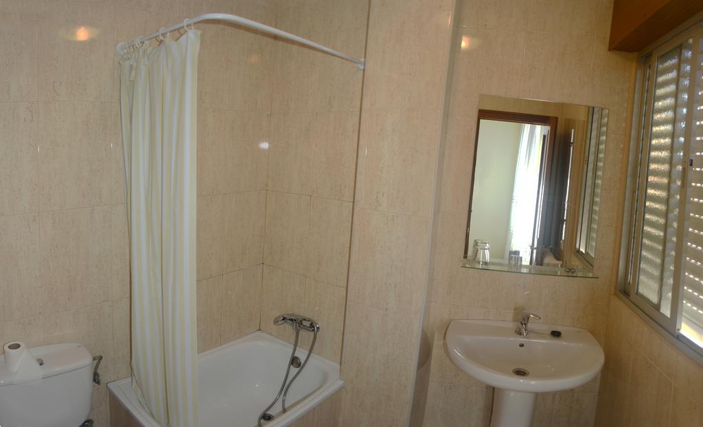 Hostal Baviera Pesués 외부 사진